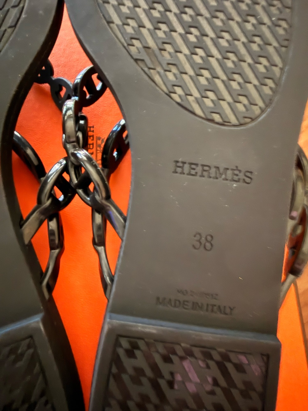 Hermes Island Thong Sandals - Picture 12 of 13